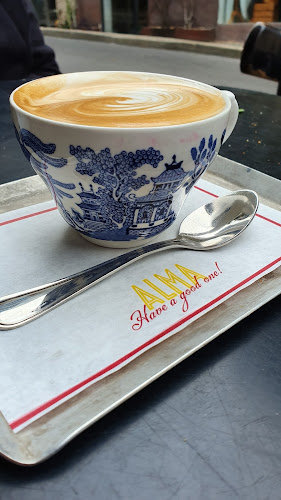 Cafe Alma Neve Tzedek - קפה עלמה נוה צדק - הסעדה