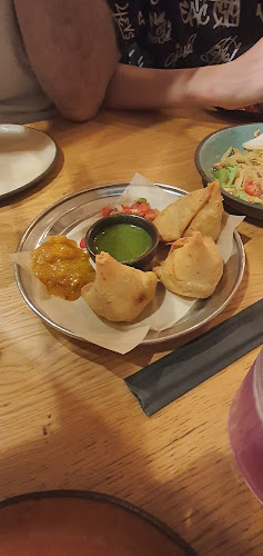 Comentarii opinii despre מינה טומיי - Minna Tomei חיפה, מרכז קסטרא