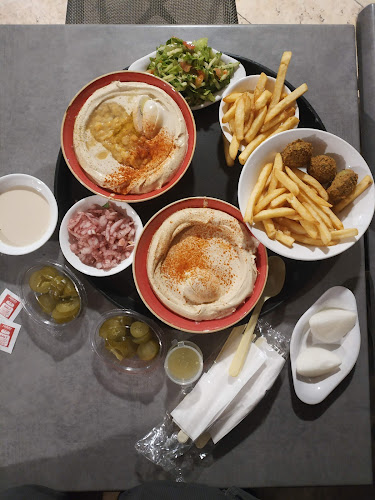 Opinii despre חומוס מדאמס רמת אביב în תל אביב-יפו - הסעדה