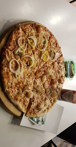 פיצה במושבה - הסעדה