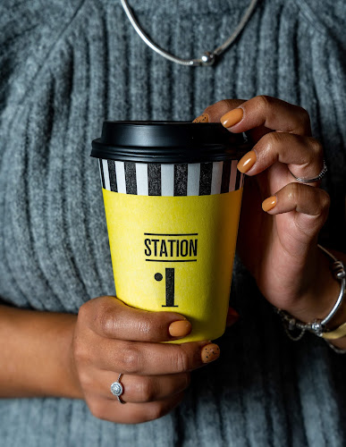 הלל 12, ירושלים, 9458112