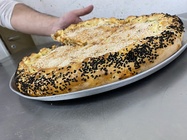 Pizza La Familia - הסעדה