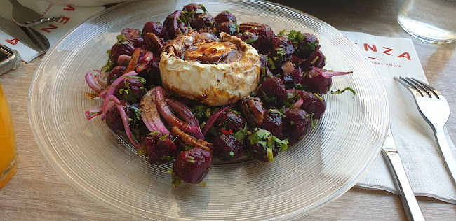 מנזה Menza - הסעדה