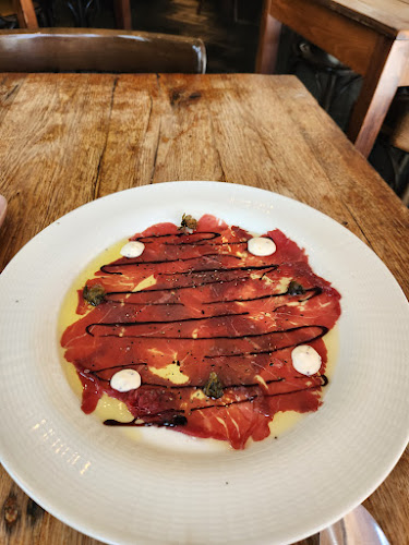 ג'ויה - הסעדה