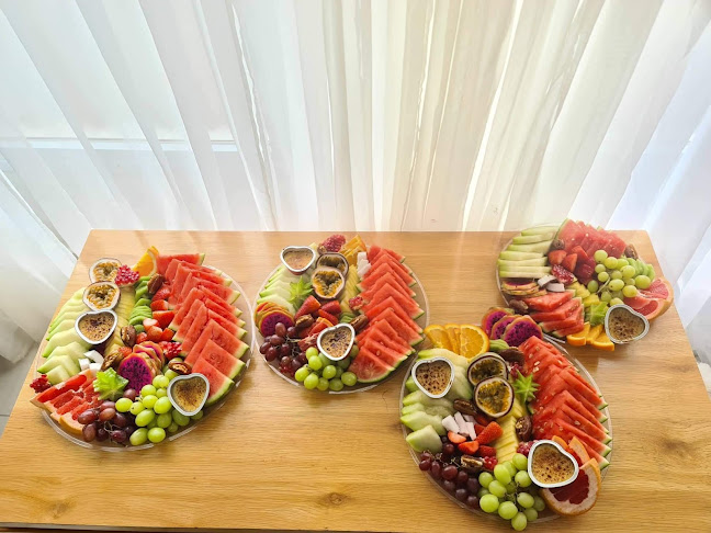 עוגות מעוצבות - הסעדה