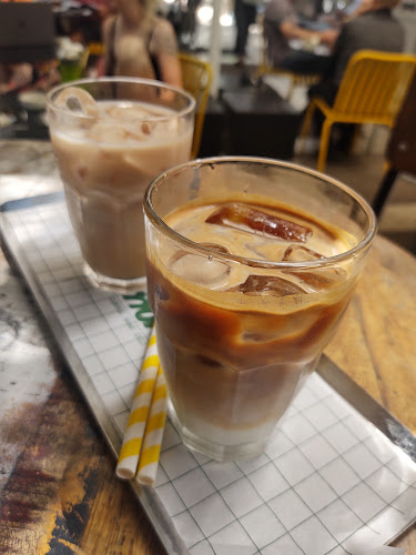 מונטי - הסעדה