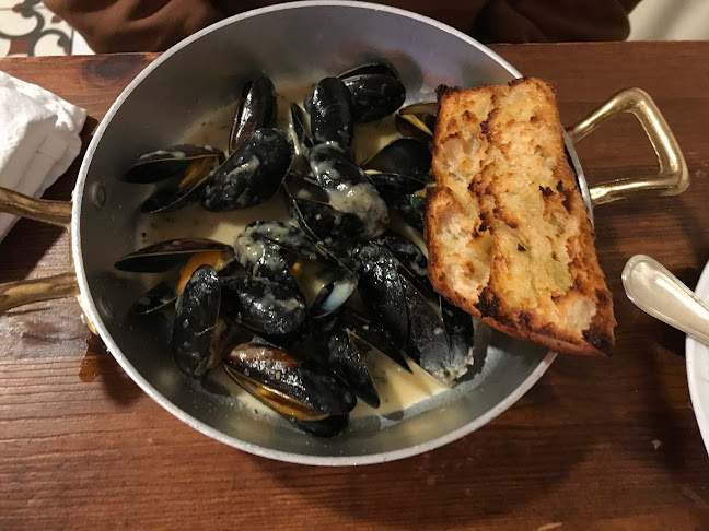 תלפיות - הסעדה