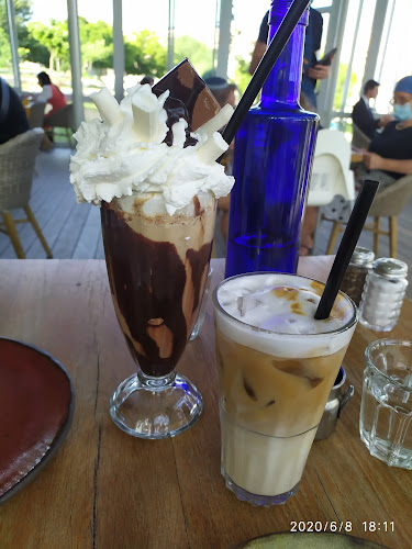 קפה גן סיפור ירושלים - הסעדה