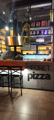 Comentarii opinii despre Secret Pizza