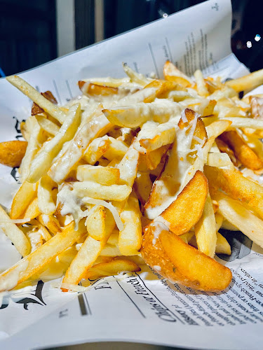 Shelby’s Munch Bar - חיפה