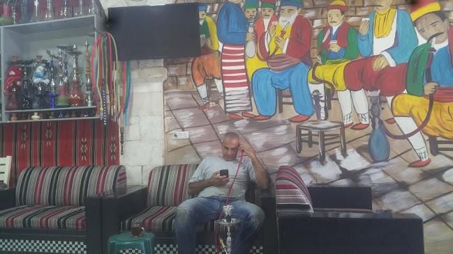 Comentarii opinii despre נרגילה אבו שריף בית קפה סורי