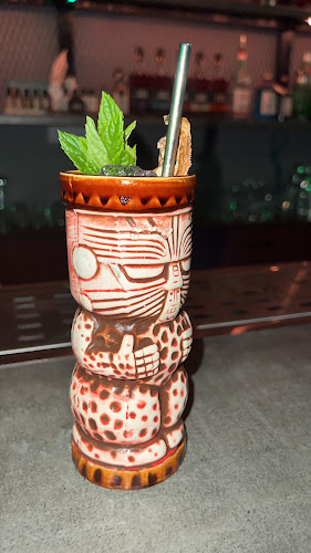 Opinii despre Tyler cocktail bar - טיילר בר קוקטיילים în אילת - הסעדה