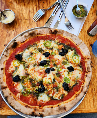 Opinii despre פיצה בר fornetto în גשר הזיו - הסעדה