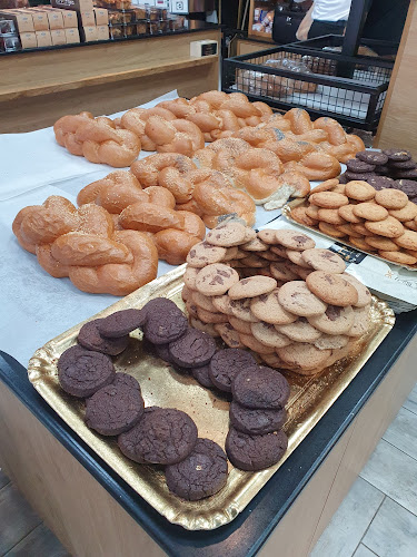 Comentarii opinii despre מאפיית מנחת הארץ