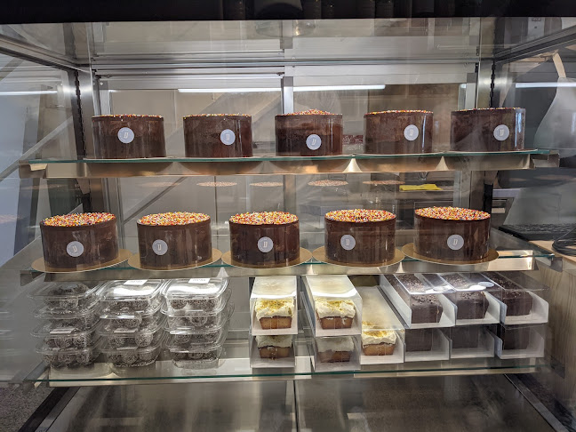 מאפיית האומנים