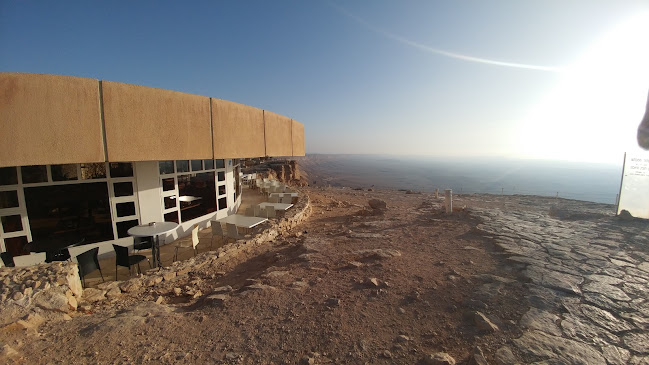 מסעדת צוקים - הסעדה