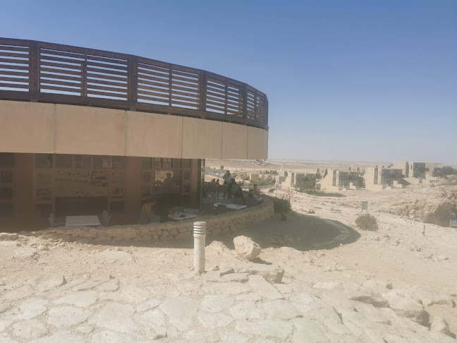 מסעדת צוקים - מצפה רמון