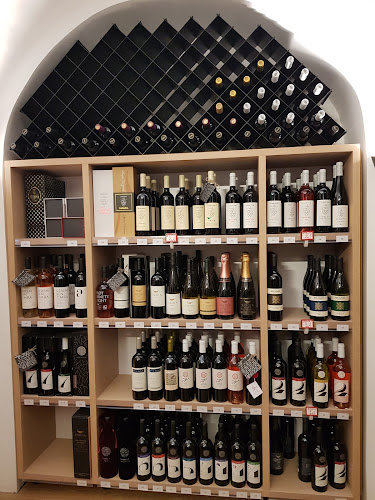 Opinii despre יין כשר אור הגנוז în רמת גן - הסעדה