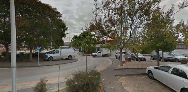 ביי דה וויי כפר סבא Buy The Way Kfar Saba