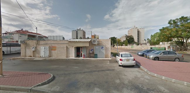 התרנגול שניצל בעכו