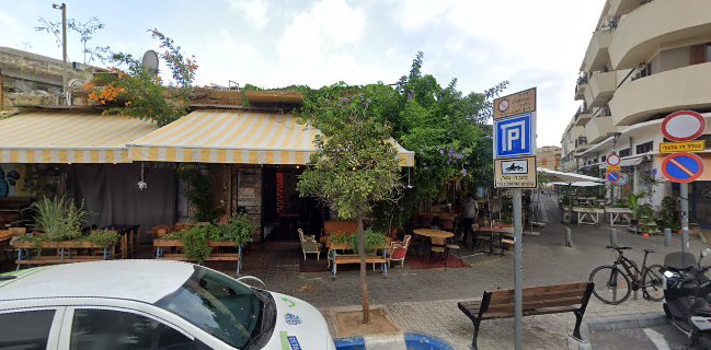 C\W Chocolate & Wine Shop