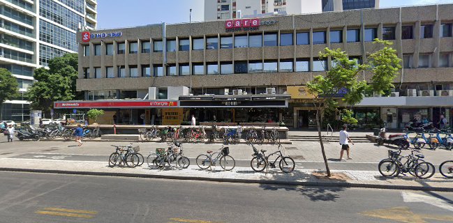 מקדונלד'ס - לונדון מיניסטור, תל אביב - תל אביב-יפו