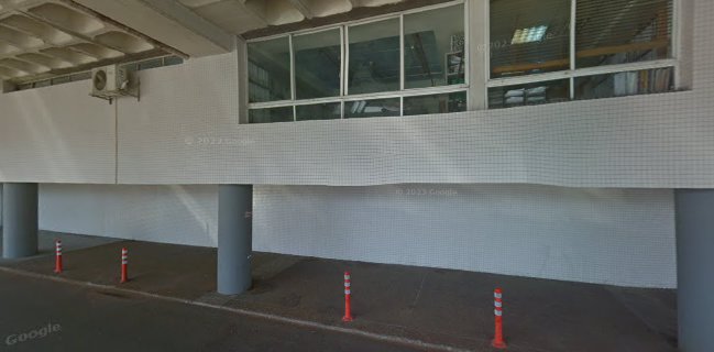 אצל פיטר קפה ומאפה