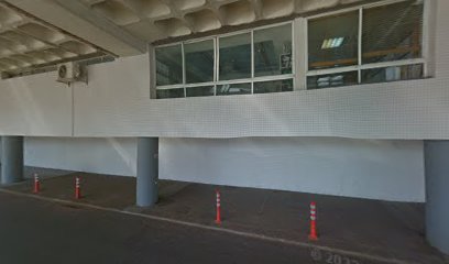 אצל פיטר קפה ומאפה