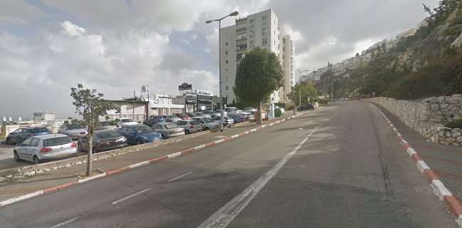 פיצה מאנצ נשר