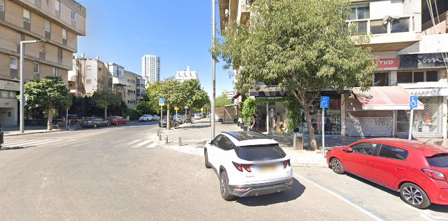 נוצ׳י סושי בר