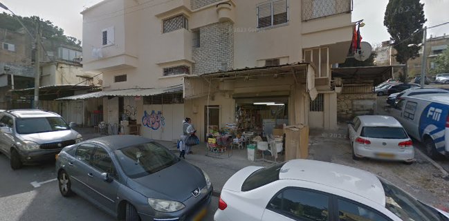 Coffee & Salads YanArt