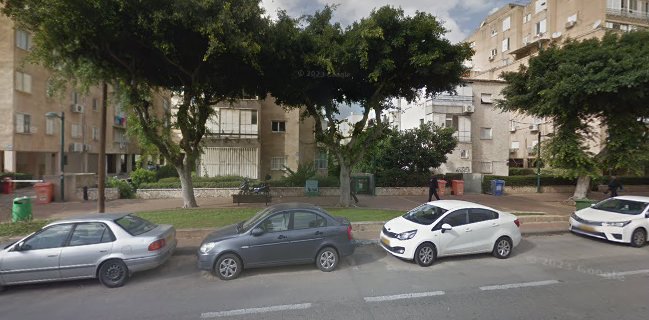 Patisserie Hai Netanya Itshak Abergel קונדיטור חי