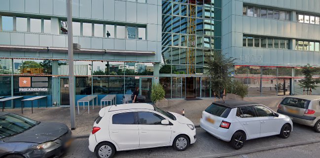 דיקסי גריל בר